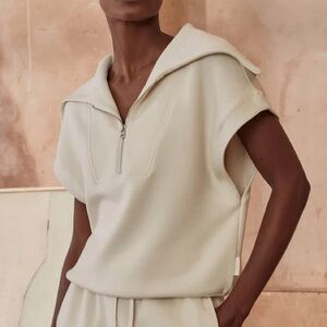 Half Zip Sweat Shirt Short Sleeve Cream